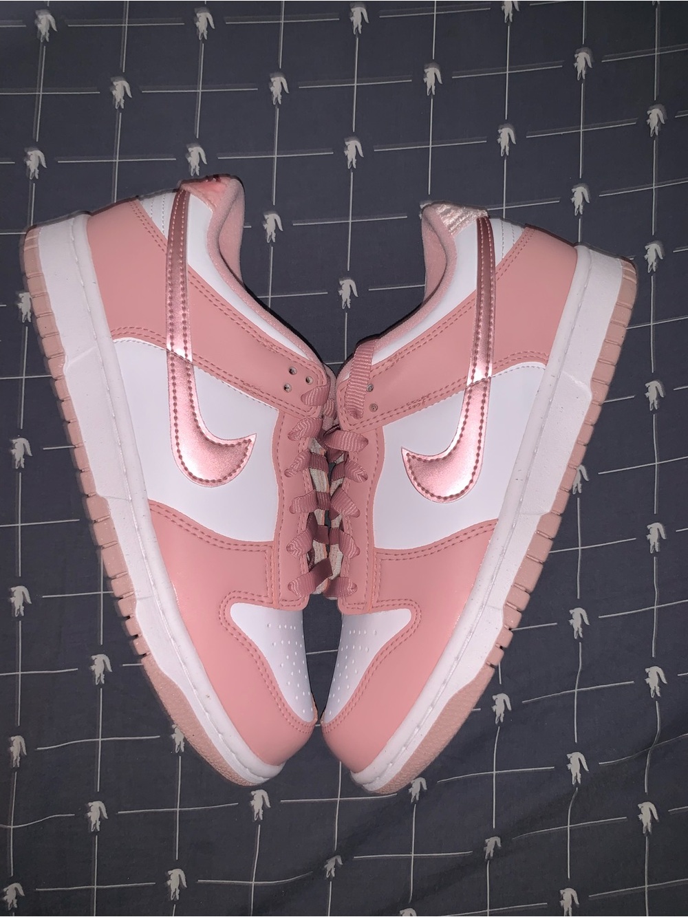 Nike Dunk Low GS "Pink Velvet" DO6485-600 Size : 6.5Y / 8 Women